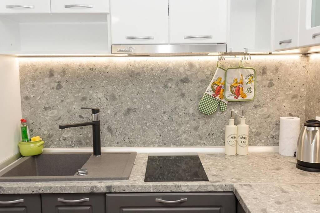 Perfect Summer Vacation Rental - One-Bedroom Flat By Flat Mаnager Topola Ngoại thất bức ảnh