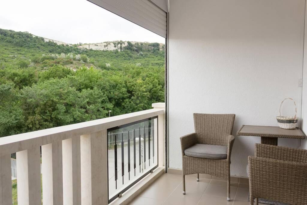 Perfect Summer Vacation Rental - One-Bedroom Flat By Flat Mаnager Topola Ngoại thất bức ảnh